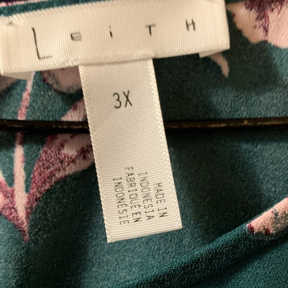 Leith Teal Floral Long-Sleeve Tunic with Pink Flowers. NWT. 3X - Picture 12 of 16